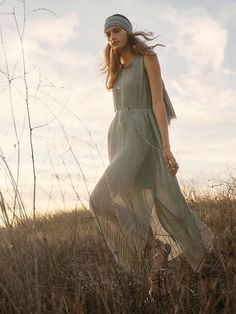 Pleated Maxi Dress | Banana Republic Sage Bouquet, Beach Fashion Shoot, Model Call, Mauve Dress, Long Dress Casual, Pleated Maxi Dress, Satin Maxi, Pleated Maxi, Satin Maxi Dress