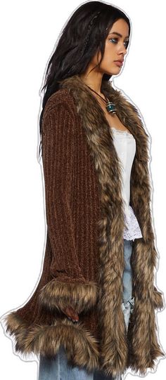 Faux Fur Trim Cardigan, Long Coat With Fur Trim, Southwest Winter Outfit, Italian Style Women Winter, Outfits With Cropped Cardigans, Bold Chic Fashion, Fall Fairycore Outfits, Autumn Wardrobe 2024, Gen Z Winter Fashion