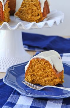 a piece of carrot bundt cake on a blue plate