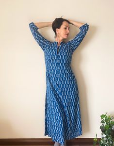 Indigo Cotton Kurta, Block Print Dress, Indigo Cotton Maxi Dress, Long Kurta with side slits, Blue Cotton Dress, Shirt Dress, Slim Dress, with Pockets, Blue Dress. This dress is fitted around upper body then beautifully hugs the waist and hips with a little extra room for comfort and movement!  Measurements:  Length of Dress = 54 inches Sleeve Length = 17 inches US Women's S: chest = 33 inches / waist = 30 inches / hips = 39 inches  US Women's M: chest = 38 inches / waist = 35 inches / hips = 43 inches  US Women's L: chest = 42 inches / waist = 38 inches / hips = 46 inches  (Model is 5'9 and is wearing a size M) Indigo Block Print Kurti Designs, Indigo Kurti Designs, Block Print Kurti Designs, Indigo Kurta, Indigo Block Print, Printed Kurti Designs, Indigo Dress, Kurta Women, Block Print Dress