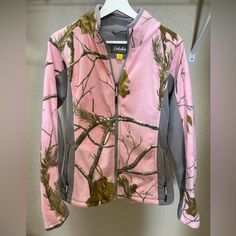 Cabela’s Fleece Zip-Up, Pink Camo - M, Nwot Embroidered Cabela’s Logo On Lower Hem And Back Of Collar. New Without Tags. S Logo, Pink Camo, Zip Up, Camo, Zip Ups, Jackets & Coats, Jackets For Women, Collar, Tags