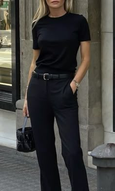 Minimalist Fashion Office, Black Tee Work Outfit, Minimalist Fashion Women Outfits Minimal Classic Style, Clean Look Outfit Minimal Classic, Classic Black Straight Leg Work Pants, Whole Black Outfit, Timeless Black Business Pants, Sleek Black Workwear Pants, Timeless Fitted Black Pants