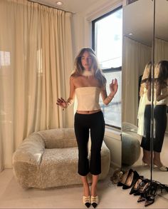 Mesh Slippers, Capri Pants Outfits, Pants For Summer, Capri Outfits, Outfits For Summer, My Wallet, Pants Outfits, Top Five, Mode Inspo