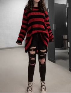 Fall Egirl Outfits, Grunge Outfit Women, Soft Emo Outfits, Winter Emo Outfits, Casual Emo Outfits, Grunge Knit Sweater, Fashion Outfits For School, Grunge Knit, Alt Clothes