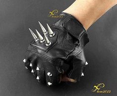 Driving Motorcycle, Punk Leather Jacket, Leather Fingerless Gloves, Armor Suit, Ideal Aesthetic, Mens Gear, Punk Rocker, Black Leather Gloves, Rock Punk