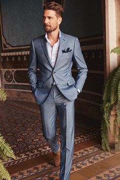 Suits To Wear To A Wedding, Summer Wedding Suits, Below The Knee Dresses, Weddings By Color, Wedding Dress Pictures