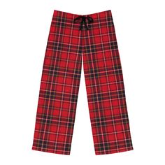 Men's plaid pajama pants with a relaxed comfort fit, perfect for lounging at home or getting a good night's sleep. Designed with soft 100% polyester jersey and double needle stitching for durability. Features a drawstring waist for adjustable fit and all-over print for a stylish look. Product features - Soft 100% polyester jersey fabric - Double stitching for longevity - Adjustable drawstring waistband - All-over print design - Relaxed comfort fit Care instructions - Do not dryclean - Do not iron - Tumble dry: low heat - Do not bleach - Machine wash: cold (max 30C or 90F) Plaid Pj Pants, Red Plaid Pants Pajamas, Plaid Pyjama Bottoms, Plaid Pajama Pants Men, Pants Comfy, Plaid Pajama, Pj Bottoms, Comfy Lounge, Plaid Pajama Pants