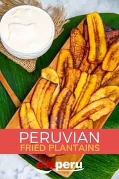 fried plantains with dipping sauce Peruvian Plantain Recipes, Peruvian Street Food, Peruvian Sides, Peruvian Vegetables, Peruvian Thanksgiving, Peruvian Side Dishes, Peruvian Breakfast, Peruvian Food Recipes, Friendsgiving 2023