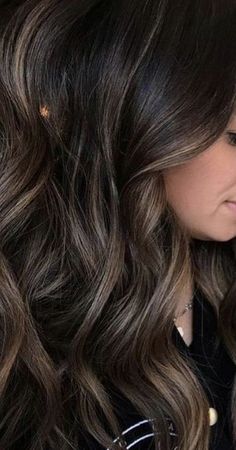 Smokey Brunette Hair, Dark Hair Colour Ideas, Smokey Brunette, Brunette Hair Color Ideas, Hair Color Ideas For Black Hair, Color Ideas For Black Hair, Hair Colour Ideas, Ideas For Black Hair