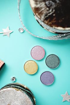 The Lotus Collection- Ittse + Coffee Break with Dani. These gorgeous, pigmented, foiled shadows are so beautiful. Can't get enough! Beauty Routine Tips, Metallic Eyeshadow, Skincare Review, The Lotus, Beauty Review, Green Beauty, Makeup Tutorials, Simple Beauty