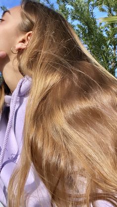 Long Healthy Hair, Rapunzel Hair, Hair Scarf Styles, Gorgeous Hair Color, Hair Braid Videos, Glossy Hair, Dark Blonde Hair