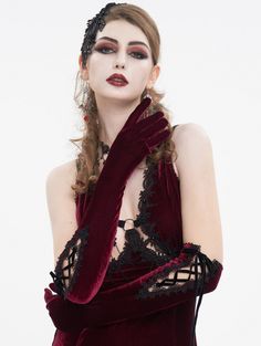 Wine Red Gothic Vintage Full Finger Velvet Lace-Up Gloves - Devilnight.co.uk Velvet Gloves, Rock Style Outfits, Red Gothic, Gothic Hairstyles, Gothic Boots, Gothic Wedding Dress, Gothic Vintage, Long Gloves