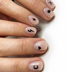 Heart Shaped Nails, Rocker Nails, Retro Nails, Hippie Nails, Short Coffin, Shaped Nails