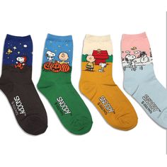 Snoopy characters Socks Made in KOREA Good quality Premium Combed Cotton Soft touch, Finely woven Comfortable to wear Perfect choice for Holiday Gift Officially licensed Size : 230-250mm Material: Cotton, Polyester, Polyurethane Snoopy Friends, Snoopy Characters, Snoopy And Friends, Dr Shoes, Snoopy Woodstock, Funky Socks, Mia 3, Charlie Brown And Snoopy, Funny Socks