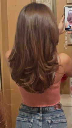 Long Layers Haircut Brown Hair, Haircuts Inspiration Mid Length, Mis Back Length Hair, Trim With Long Layers, Round Layers Balayage, Dramatic Layers Long Hair With Curtain Bangs, Long Fine Brown Hair With Layers, Long And Medium Layered Hair, Medium Length U Haircut