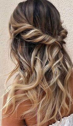 Glamorous Wedding Hair, Wedding Hair Half, Boho Hairstyle, Hairstyles Straight, Hairstyles Homecoming, Half Up Half Down Hairstyles, Hair Prom, Hair Homecoming, Wedding Hairstyles Half Up Half Down