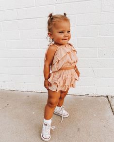 Kenzie Lunt, Toddler Girl Summer Outfits, Baby Girl Summer Outfits, Trendy Baby Clothes, Baby Fits