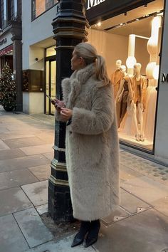 @emilyklacey in our Beige Plush Faux Fur Maxi Coat ☁️ Tap to shop 🔗 Fluffy Coat, Maxi Coat, Famous Faces, Latest Fashion, Faux Fur, Fashion Inspo, How To Wear