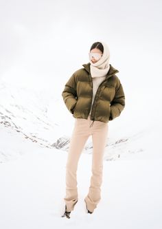 Introducing FILIPPA K winter style – the Filippa K Ski-inspired pieces. Stand out in the slopes with the Cropped Puffer Jacket, in a relaxed cropped and boxy shape. Paired with the Slim Ski Trousers, crafted from heavy Italian stretch jersey. Accessorize your winter adventure with the Ski Sunglasses, a collaboration with POC Sports. Fully functional and stylish, these glasses feature custom FILIPPA K colors and branding, perfect on or off the slopes #WinterStyle #Skioutfit #StayWarm Ski Sunglasses, Ski Style, Ski Trousers, Square Toe Ankle Boots, Iridescent Fabric, Bronze Green, Ski Outfit, Cropped Puffer Jacket, On Or Off