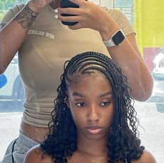 Natural Hair Styles Plaits, Fulani Braids Hairstyles With Curls At The End, Curled Ends Box Braids, Short Braids Black Women, Short Lemonade Braids, Fulani Braids Bob With Curls, Classy Braids, Fulani Braids Shoulder Length, Short French Braids