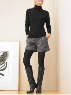 I want wool shorts. What? Shut up. It's better than a jumpsuit. Short Black Dress Tight, Winter Dresses With Boots, Summer Transition, Casual Chique Stijl, 2019 Outfits, Curated Closet, Winter Shorts, Winter Chic