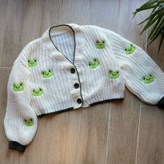 Never Worn Comfy Knit Cream Sweater With Cute Embroidered Frogs Cropped Length With Buttons And Cuffed Sleeves Super Soft Material Sweater With Design, Frog Outfits, Frog Clothes, Frog Outfit, Fun Sweaters, Frog Sweater, Cottagecore Clothes, Cream Sweater, Embroidered Sweater