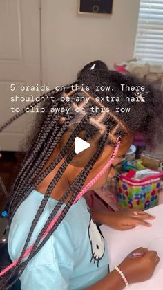 _MyNaturalHairJoint on Instagram: "Parting tutorial @braided__love  Wondering how to PART EVEN and EQUAL sections for MEDIUM KNOTLESS…   #braiding #braids #hairtutorial #braidtutorial #braidstyles #knotlessbraids  #naturalhair #kidsbraids" Braid Map Medium, How To Part Medium Knotless Braids, Braiding Techniques Tutorials, Kids Jumbo Knotless Braids, How To Part For Knotless Braids, How To Add Hair To Braids, Knotless Braids Layout, Kids Medium Knotless Braids, Box Braids Length Chart