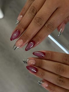 Red Funky Nails, Silver Red Nails, Red Wine Nails Design, Fall Nail Inspo 2024, Biab Nails Inspiration, September Nails, Pumpkin Nails, Nagel Tips