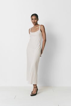 Expertly draped pull-on midi dress / Slight flare at hem / Light weight silky & fluid fabric 66% Cupro 30% Viscose 4% Spandex Size up if you're in between sizes Long Midi Dress, Trench Jacket, Mini Dress Casual, Sleeveless Tshirt, Evening Dresses Long, Event Dresses, Guest Dresses, Long Maxi Dress, S Models