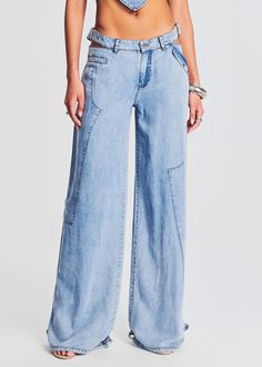 Miles Low Rise Cargo Pant – SEROYA NYC Australia Clothes, Denim Bottoms, Spring Knits, Business Chic, Jumpsuit Jacket, Cargo Pant, Low Waisted, China Fashion, Made In China