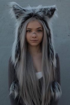 Black Panther Halloween, Panther Halloween Costume, Black Panther Halloween Costume, Huntress Costume, Native Woman, Spirit Costume, Viking Rings, Viking Cosplay, Halloween Parejas