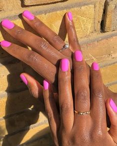 Short Nail Designs Two Colors, Salon Nail Colors, Solid Nail Colors Fall, Spring Nail Colors 2024 Pink, Summer Nail 2024 Colors, Pink Toe Nails Ideas, Spring Nails 2024 Solid Color, Watermelon Pink Nails