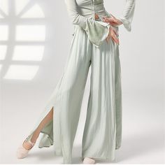 Hanfu Skirt Pants Loose Wide Leg Contemplation Culottes Classical Flowy Long Dancewear Chinese Hanfu Skirt, Pants Loose, Chinese Traditional, Skirt Pants, Dance Wear, Dancer, Wide Leg, Skirt, Pants