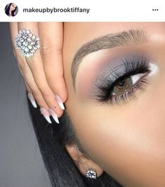 holiday makeup look for black women Makeup Looks For Black Women, Makeup Ideas For Black Women, Glitter Eyebrows, Grey Makeup, Grey Eyeshadow, Trendy Eyeshadow, Makeup Brushes Guide, Holiday Makeup Looks, Braut Make-up