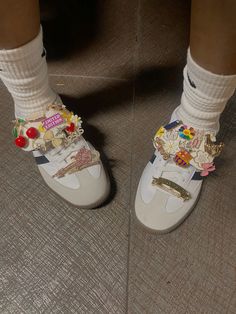 Shoes with pins, sambas with pins, sambas with pins  style, samba style, shoes of 2024, 2024 shoe inspo. Shoe inspo, shoes with pins. Shoe inspo, back to school inspo Samba Style, 2024 Shoes, Shoe Inspo, Swag Shoes, School Shoes