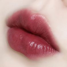 Ethereal Makeup, Kissable Lips, Lip Fillers, Glossy Lips, Pretty Makeup