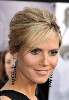 hairstyles mother bride hair medium length updos wedding messy bangs updo groom bun buns hairstyle long mom over formal styles Heidi Klum Hair, Mother Of The Groom Hairstyles, Bride Updo, Wedding Hairstyles Medium Length, Mother Of The Bride Hair, Mom Hairstyles, Hair Advice, Pinterest Hair