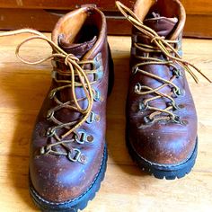 Used Vintage Pair Of Women’s 7 Danner Mountain Light Hiking Boots. Similar Boots Worn In The Movie Wild. Worn With Life Left. These Are Great Boots. Danner Hiking Boots Outfit, Danner Mountain Light Boot Outfit, Vintage High-top Hiking Boots, Danner Hiking Boots Woman, Vintage Danner Boots, Shoes Vintage, Danner Mountain Light, Vintage Shoes, Lace Up Boots