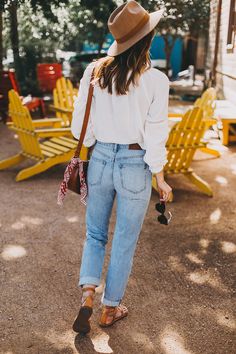 Best Clothing Websites, Austin Style, Best Jeans For Women, Looks Jeans, Mode Tips, Blazer Outfit, Easy Style, Summer Jeans, Fashion Blogger Style