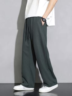 Grey Wide Leg Pants, Wide Leg Pants Men, Trousers Outfit Men, Mens Wide Leg Pants, Wide Leg Outfit, Masc Outfits, Casual Summer Pants, Oversized Pants