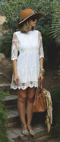 In Your Dreams Lace Embroidered Mesh Dress Embroidered Mesh Dress, Blazer Outfit, Elegante Casual, Looks Street Style, Little White Dresses, Fashion Spring, Lace White Dress, Mesh Dress