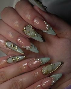 Jade Nails, Nails With Gold, Edgy Nails, Her Nails, Almond Acrylic Nails, Unique Acrylic Nails, Fire Nails