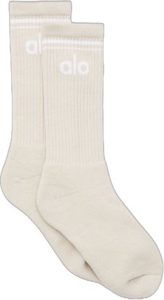 White Sporty Everyday Socks, Soft Cream Casual Socks, Casual White Breathable Knee-high Socks, Sporty Everyday Cotton Socks, Sporty Cotton Socks For Everyday, Everyday Sporty Cotton Socks, Comfortable Knee-high Sports Socks, Comfortable White Functional Socks, Comfortable Functional White Socks