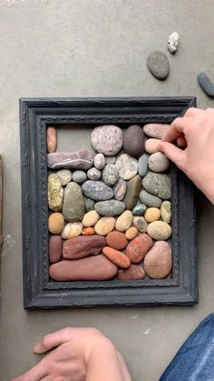 Koti Diy, Dekor Diy, Deck Decorating Ideas On A Budget, Rock Decor, Garden Art Sculptures, Garden Art Diy