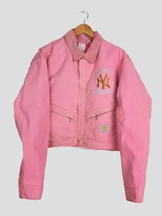 Carhartt x NY Yankees Crop Jacket | Yankees Carhartt Jacket Carhartt Women Outfits, Carhartt Jacket, Ny Yankees, Vintage Carhartt, Crop Jacket, New York Yankees, Retro Style, Fashion Inspo Outfits, Retro Fashion