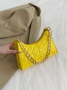 Explore our collection of stylish women's handbags! Check out website and find your perfect bag and elevate your style. #womenshandbag Yellow Bags, Yellow Purse, Chic Quilts, Purple Coffee, Timeless Bags, Patent Leather Bag, Yellow Handbag, Bags For Teens, Quilted Handbags