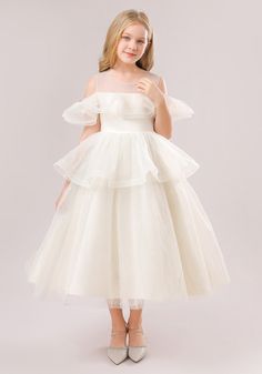 Short Wedding Gown, Ruffle Flower Girl Dress, Ruffle Tulle Dress, Princess Party Dress, First Communion Dresses, Wedding Dresses With Flowers, Party Dresses Online, Girls Formal Dresses, Party Kleidung