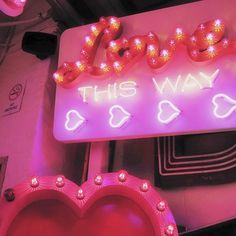 Y2k Lovecore, Tunnel Of Love Aesthetic, Lovestruck Aesthetic, Pink 80s Aesthetic, Lovecore Aesthetic, Y2k Pink, Clubbing Aesthetic, Catty Noir, Vegas Wedding