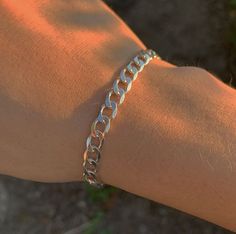 Silver Cuban Chain Bracelet – Mold Jewelry Silver Chain Bracelets, Silver Chain Bracelet Women, Bracelets Streetwear, Silver Bracelets Aesthetic, Silver Bracelet Aesthetic, Silver Jewellery Aesthetic, Silver Cuban Chain, Cuban Chain Bracelet, Jewelry Piercing