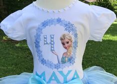 Girls Birthday Shirts, Frozen. Birthday Shirt, Personalized Birthday Shirts, Masha Birthday, Girl Gift, Thank you for stopping by, if you have any questions please ask. FEATURES Puff sleeves 100% cotton shirt The shirt can be personalized to your likings and the number can be glitter vinyl if you choose to.  We use professional Heated transfer vinyl with a professional heat press. Elsa Birthday Shirt, Frozen Birthday Shirt, Personalized Birthday Shirts, Birthday Girl Shirt, Girls Blouse, Frozen Birthday, Glitter Vinyl, Girls Birthday, Birthday Shirt